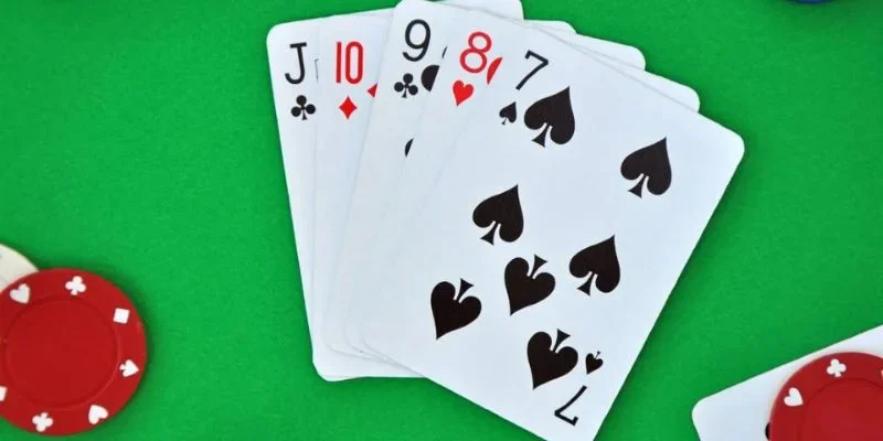 Thứ tự các chất trong Poker không ảnh hưởng đến xếp hạng hand bài